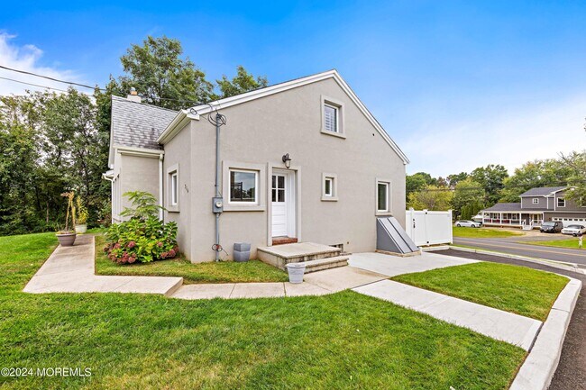 Building Photo - 314 NJ-34