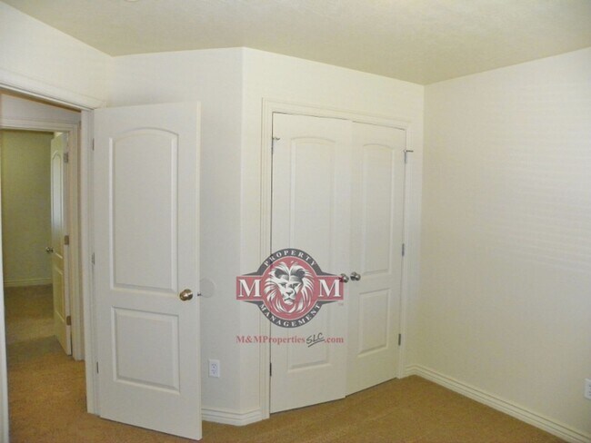 Building Photo - 3 Bed 2 Bath Home in a Quiet Herriman Neighborhood.