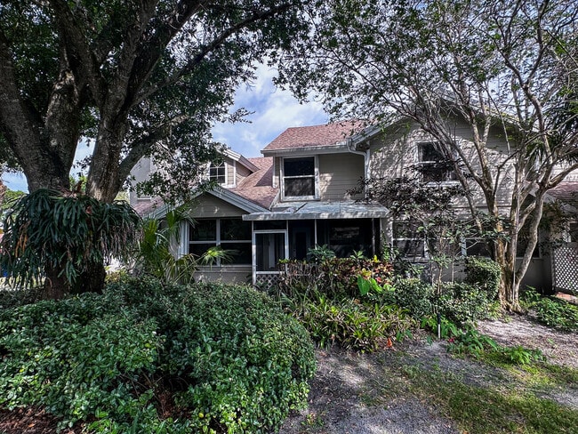 Building Photo - 3662 SW Sunset Trace Cir