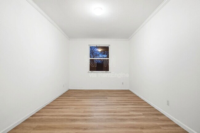 Building Photo - 5956 St Andrews Dr