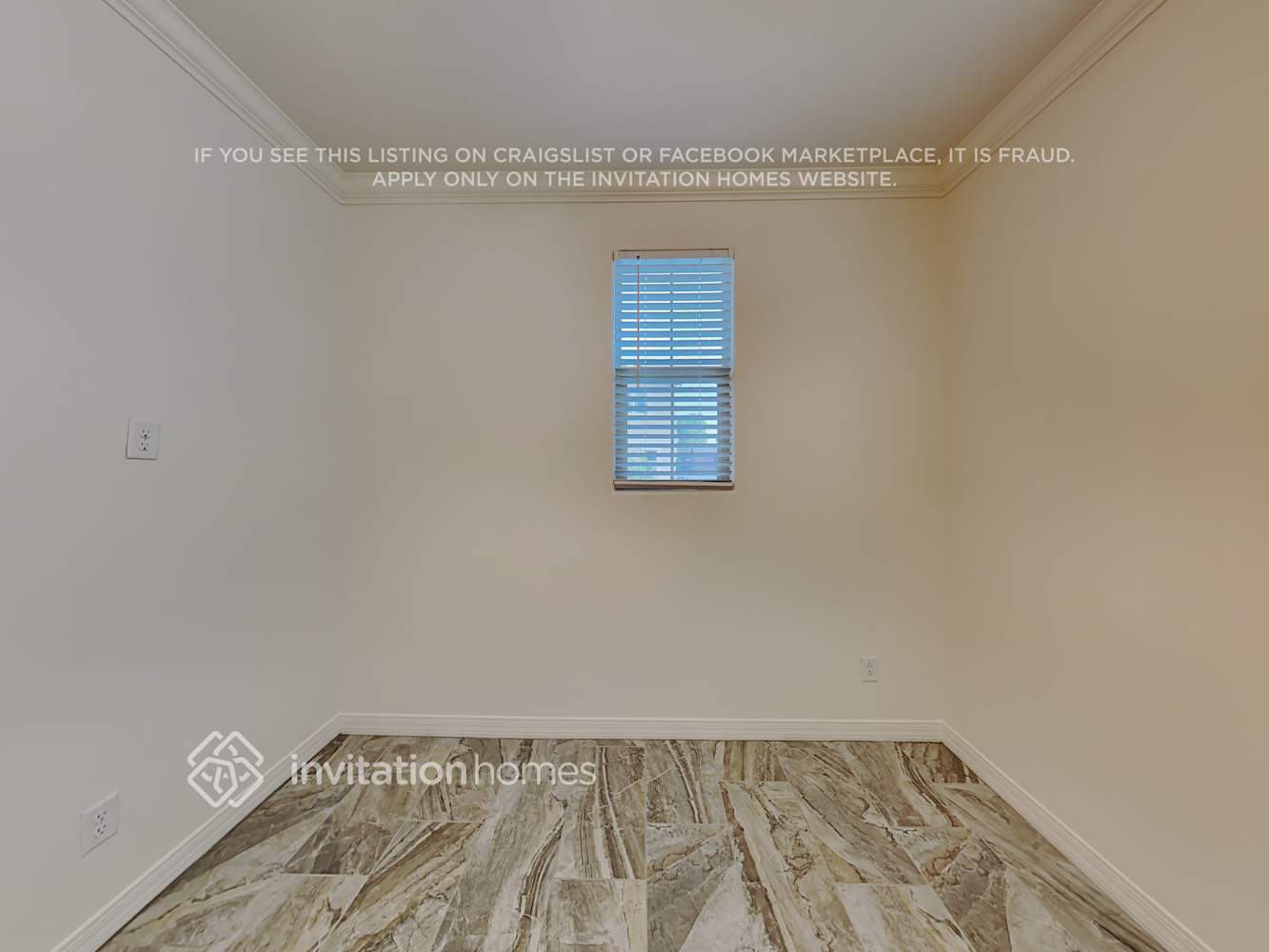 Building Photo - 16234 W La Ventilla Way