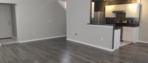 Building Photo - 6351 Cottage Woods Dr