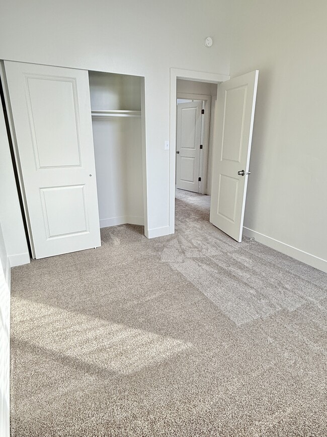 Building Photo - 5687 S 5630 W