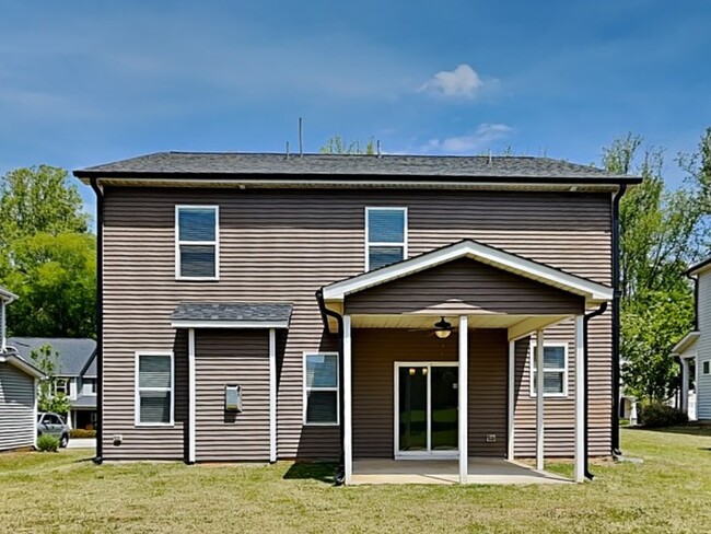 Building Photo - 506 Holden Forest Dr