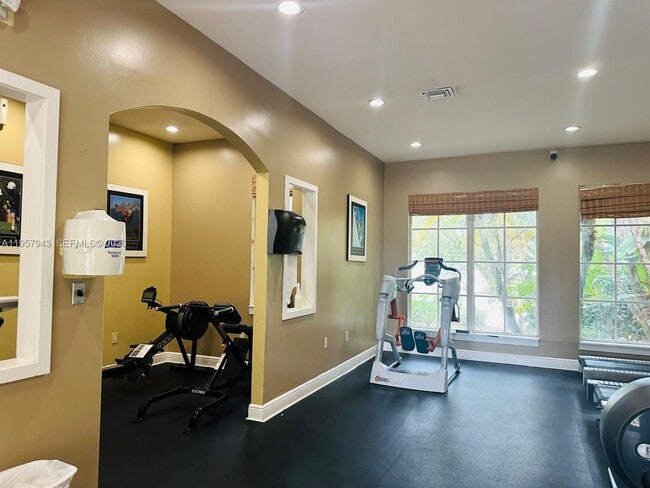 Building Photo - 12166 St.Andrews Pl