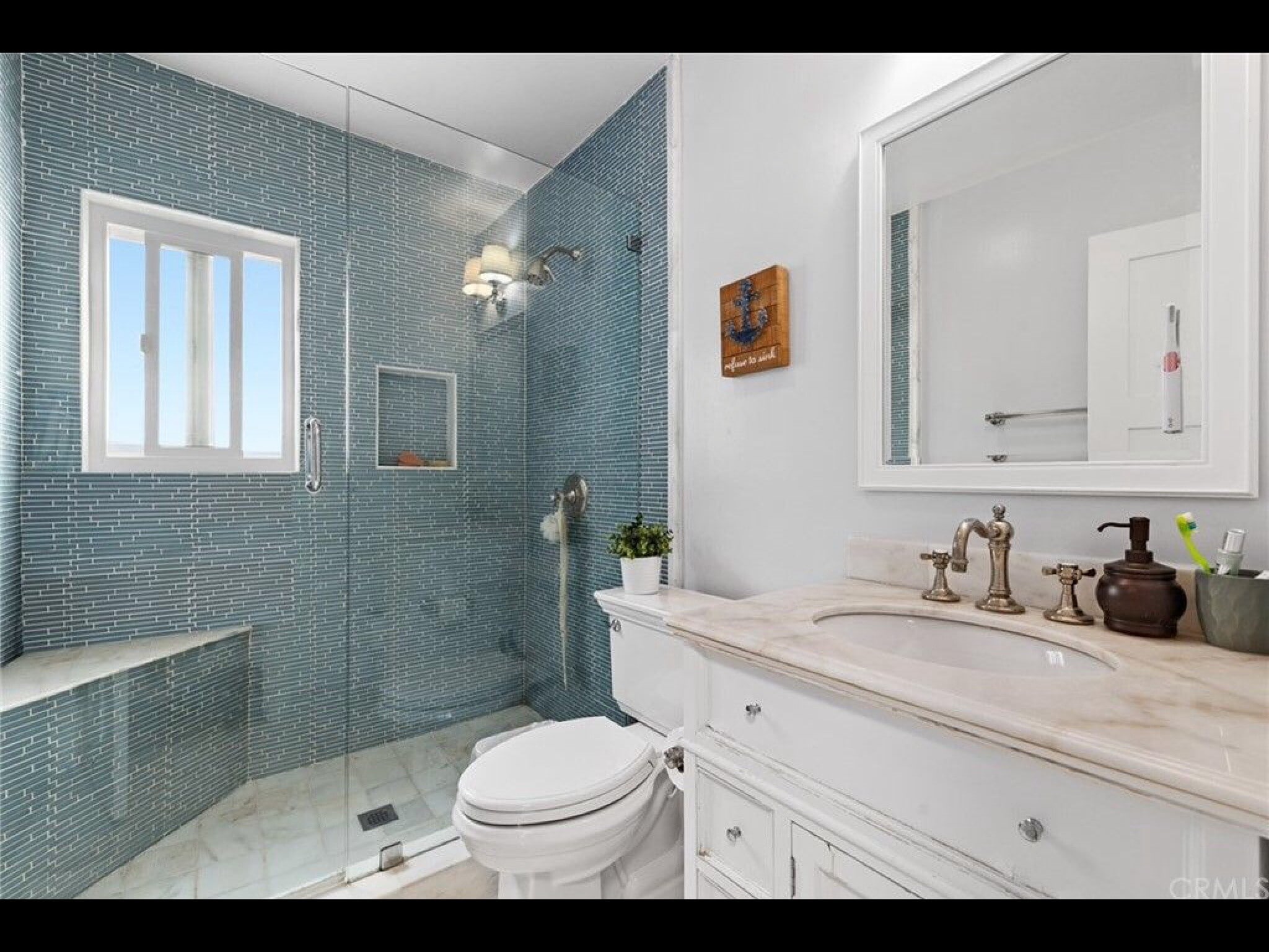 Building Photo - 314 Onyx Ave