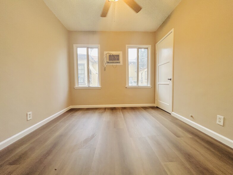 Building Photo - 14210 Sylvan St