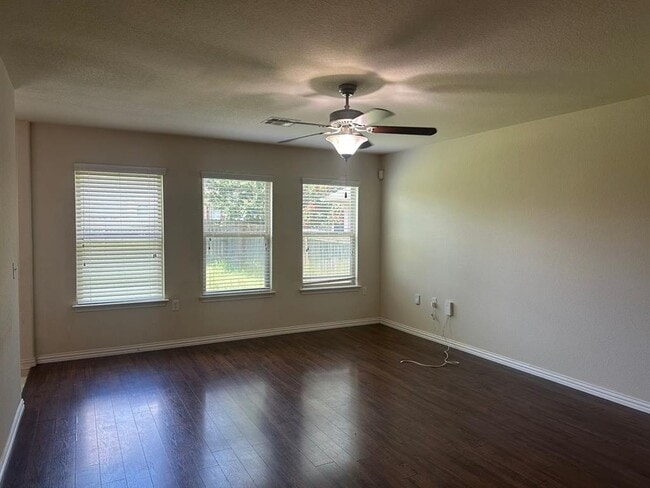 Building Photo - 4220 Creede Dr