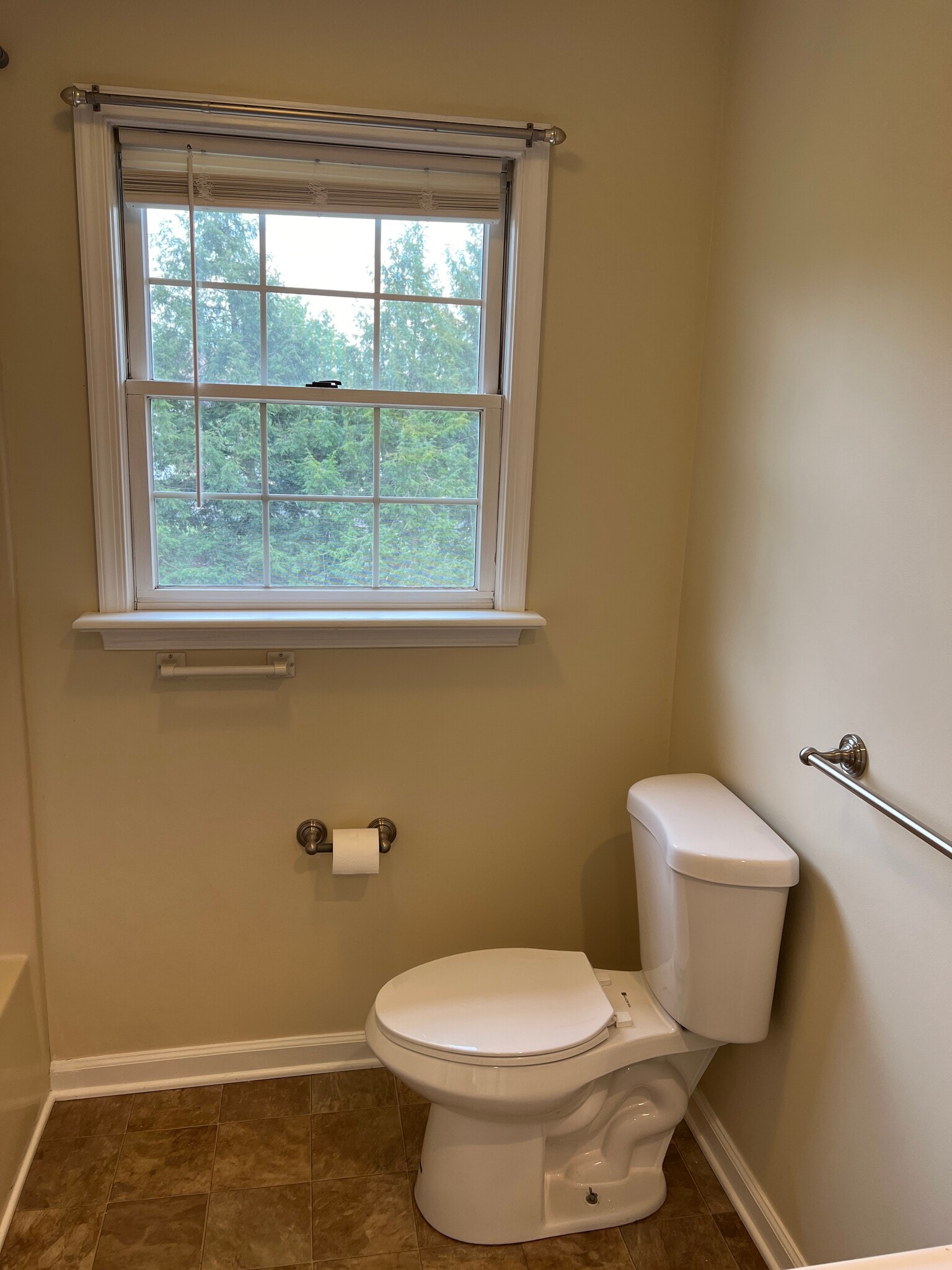 Building Photo - 4171 Kittatinny Dr