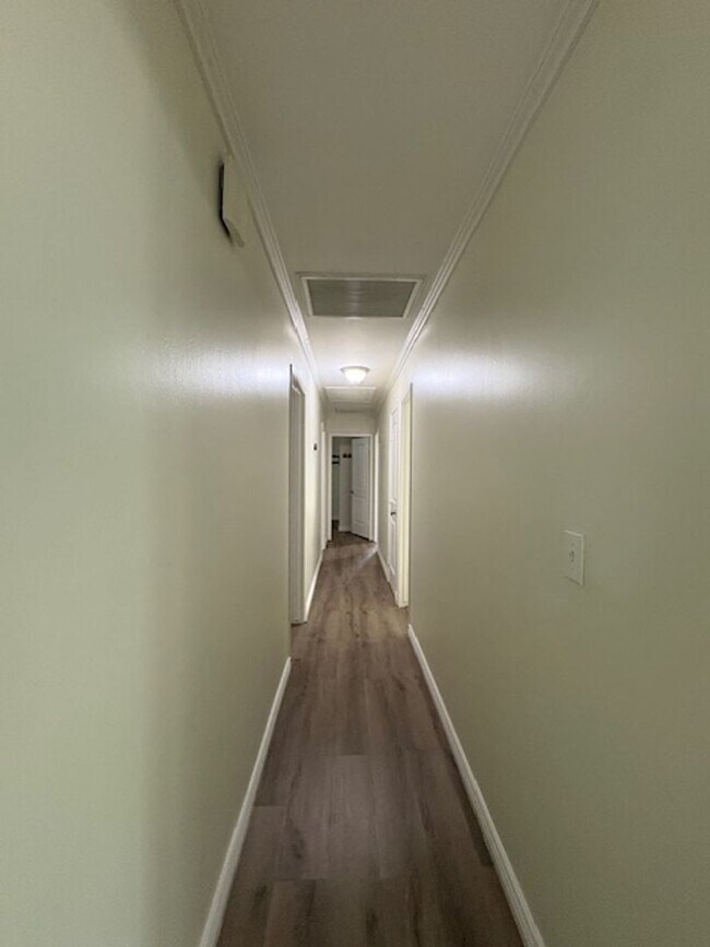 Building Photo - Redlands 4 Bedroom Home