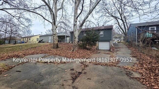 Building Photo - 3 Bed 1 Bath ready to rent!