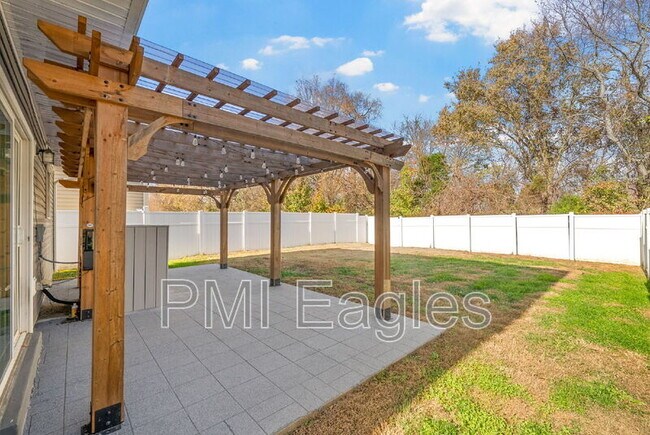 Building Photo - 3815 Harvest Ridge