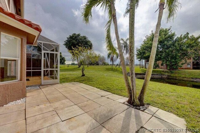 Building Photo - 10758 Lake Jasmine Dr