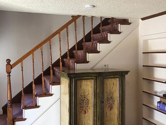 Building Photo - 61 Springside Cove