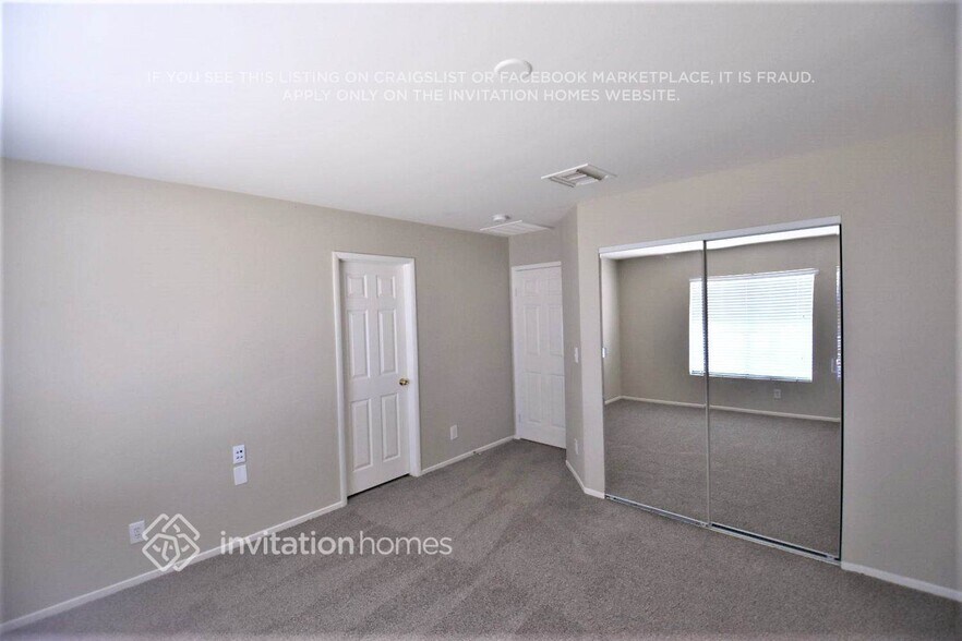 Building Photo - 502 Landmark Ln