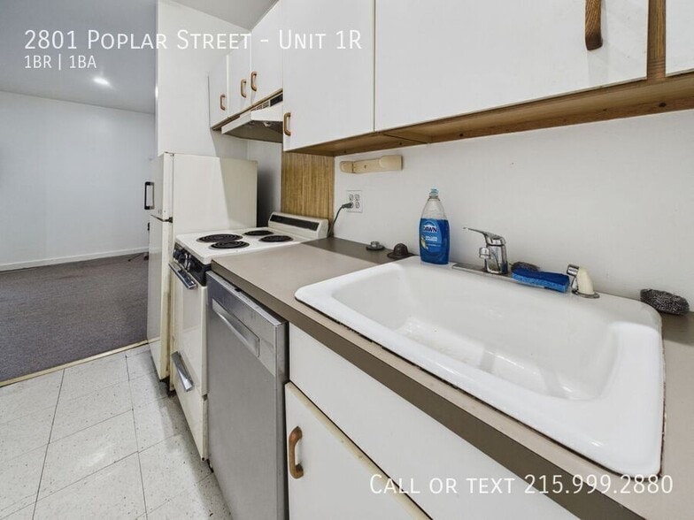 Building Photo - 2801 Poplar St
