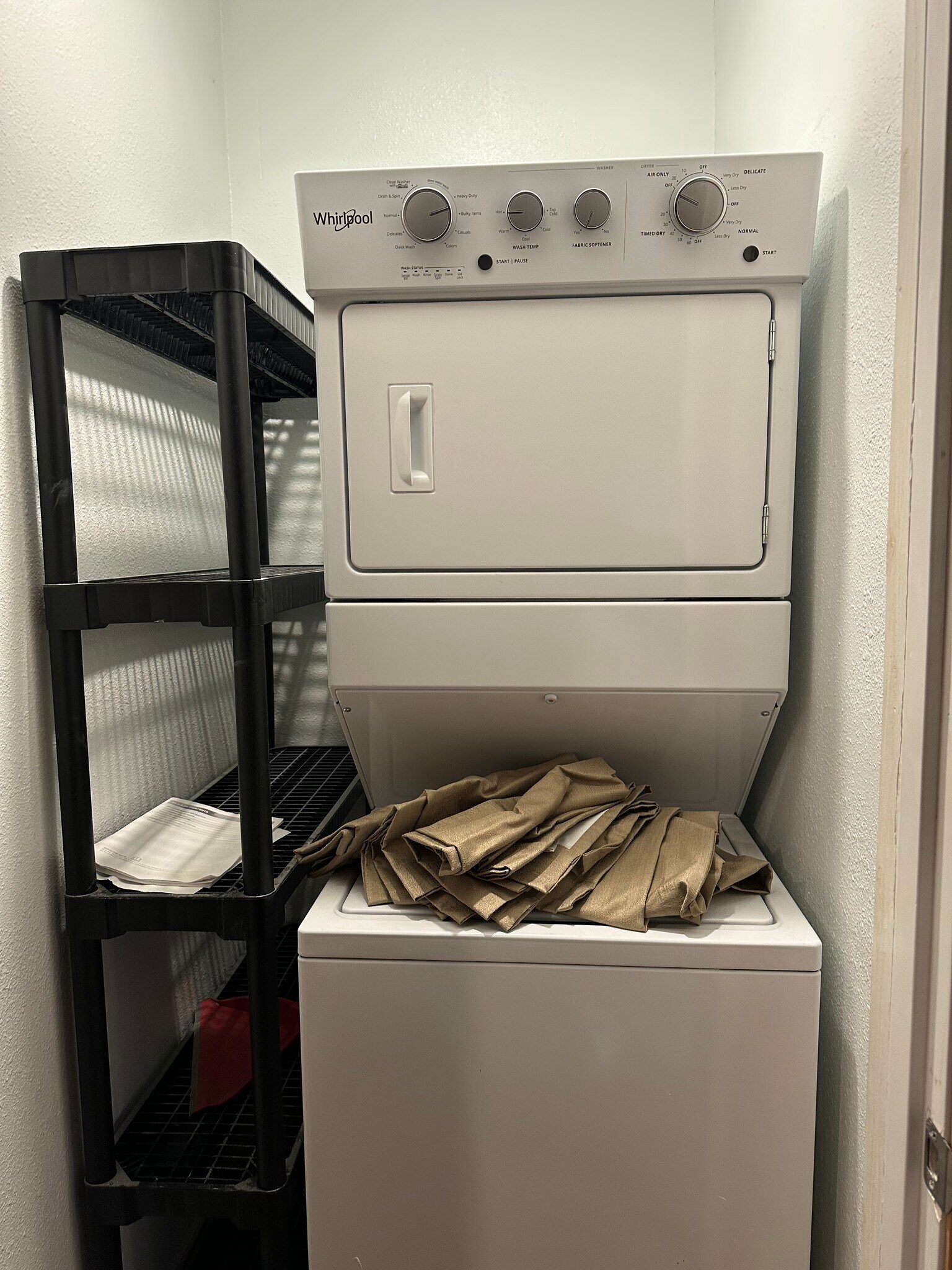 Building Photo - 63 Willow Cir