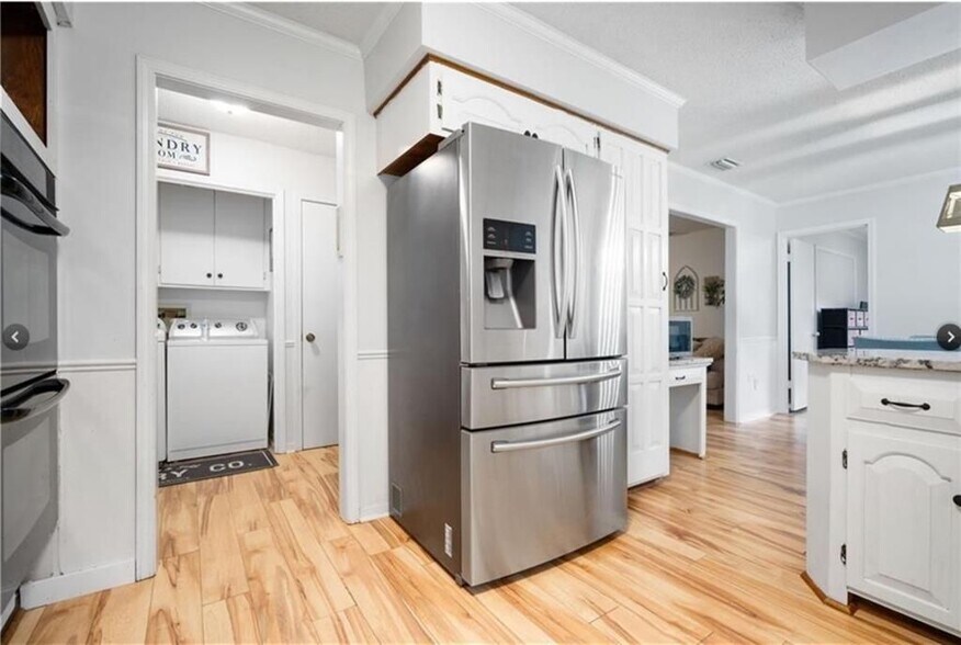 Building Photo - 7807 Yorkhaven Rd