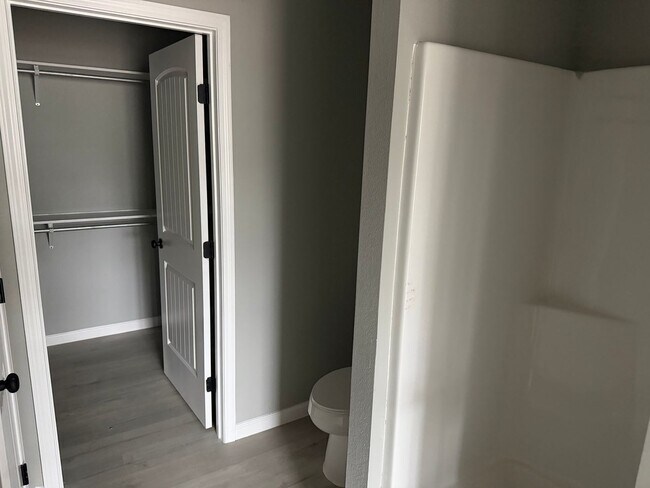 Building Photo - 3 Bed 2 Bath Brick Home - New Construction - Coming Soon