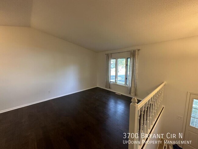 Building Photo - 3700 Bryant Cir