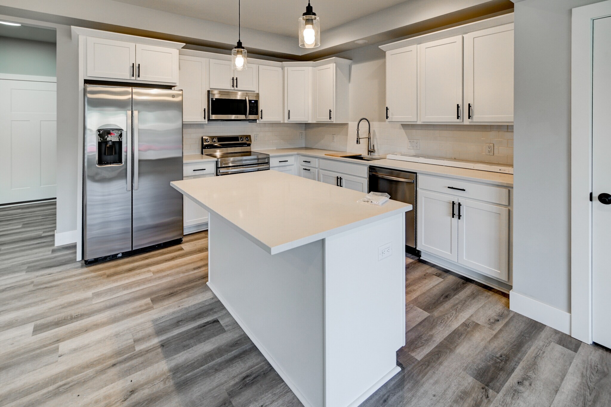 Building Photo - 4783 Suelo Rd