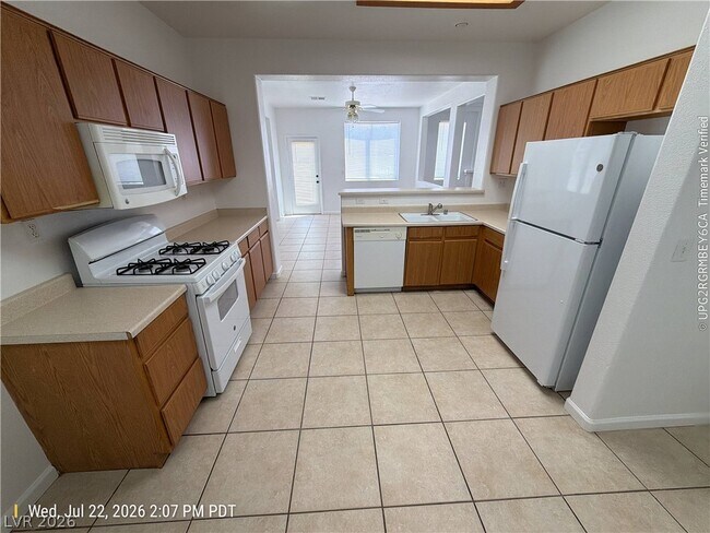 Building Photo - 5434 Ragged Robin Ct