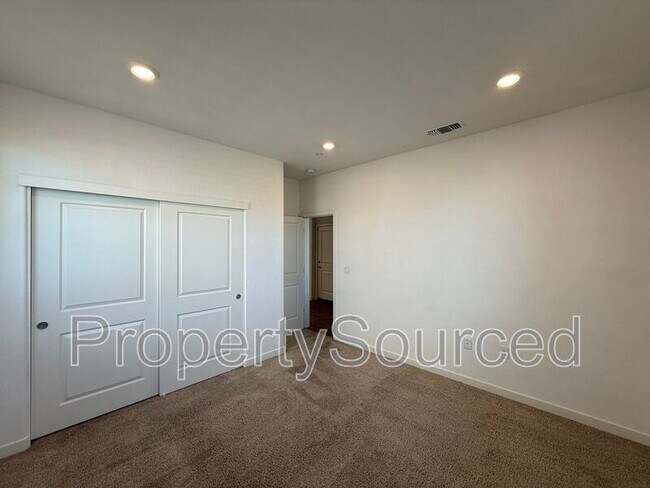 Building Photo - 2099 Frank Blondin Ln