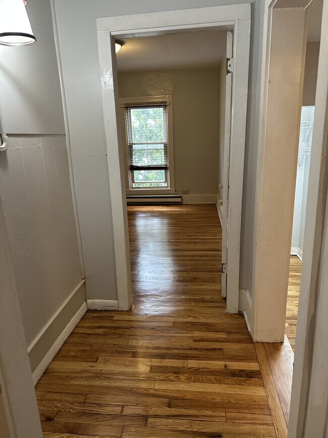 Building Photo - 15 LLC-44 Elm Street