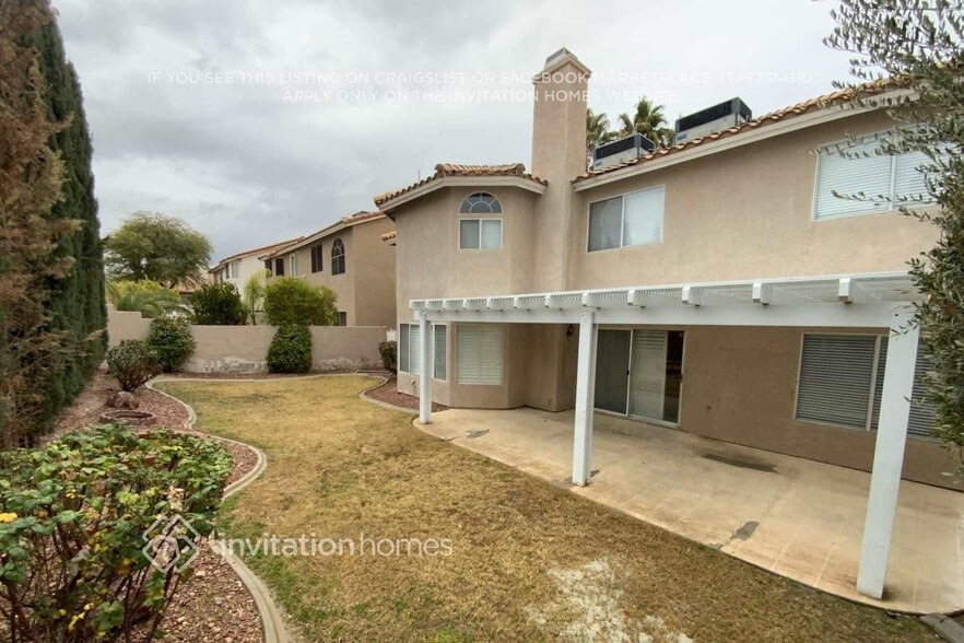 Building Photo - 8963 Hillsboro Creek Ct