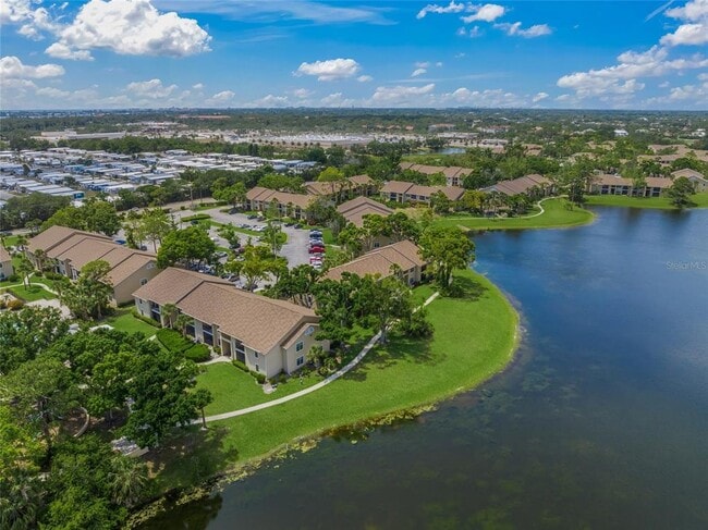 Building Photo - 4037 Crockers Lake Blvd