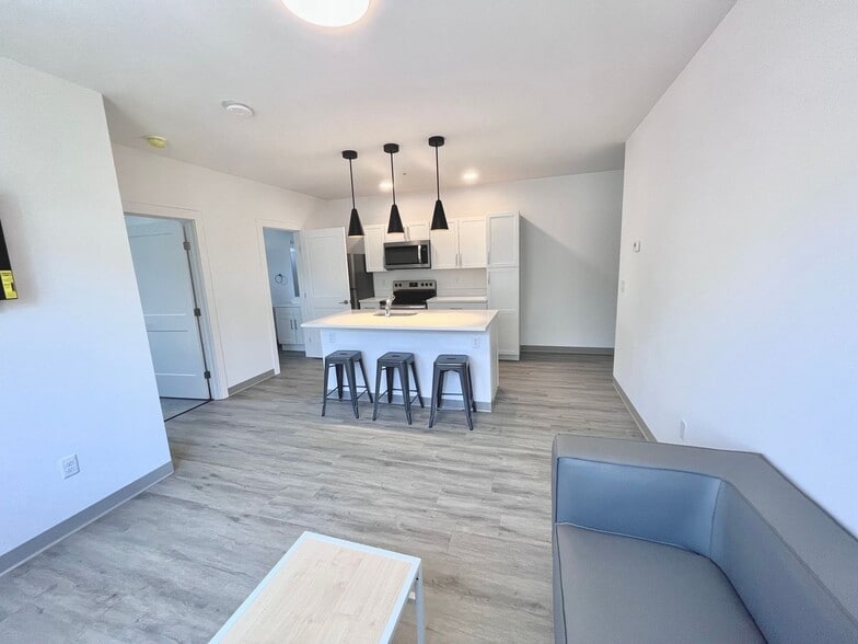 Interior Photo - The Gem – Collegetown’s Hidden Treasure