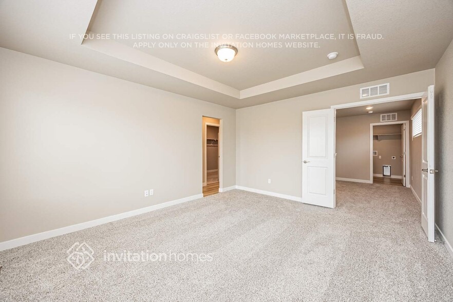 Building Photo - 13583 Arriba Dr