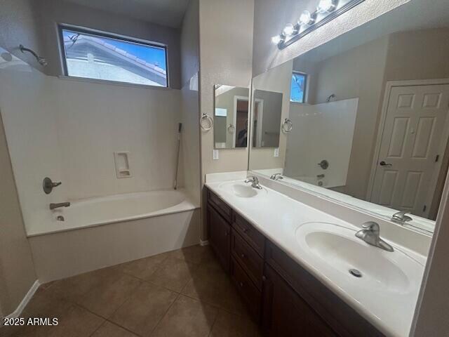 Building Photo - 18650 E Swan Dr