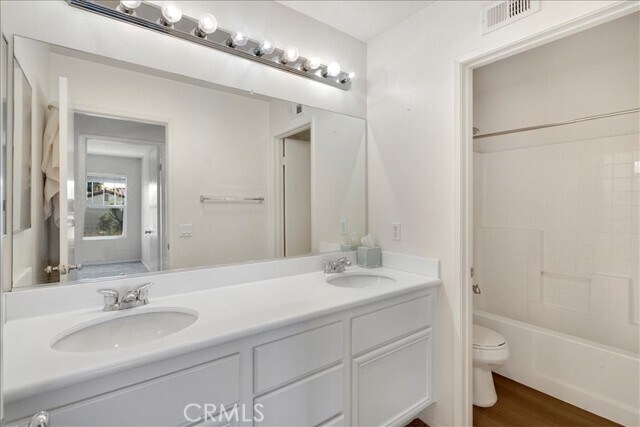 Building Photo - 460 Sonora Cir