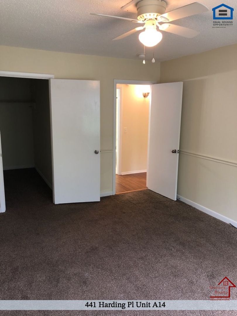 Building Photo - 441 Harding Pl