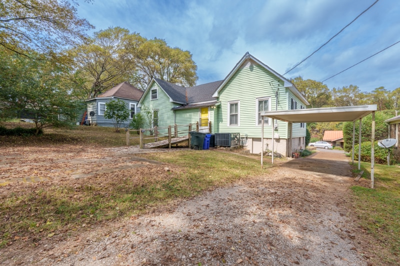 Building Photo - 1114 E Reeder St