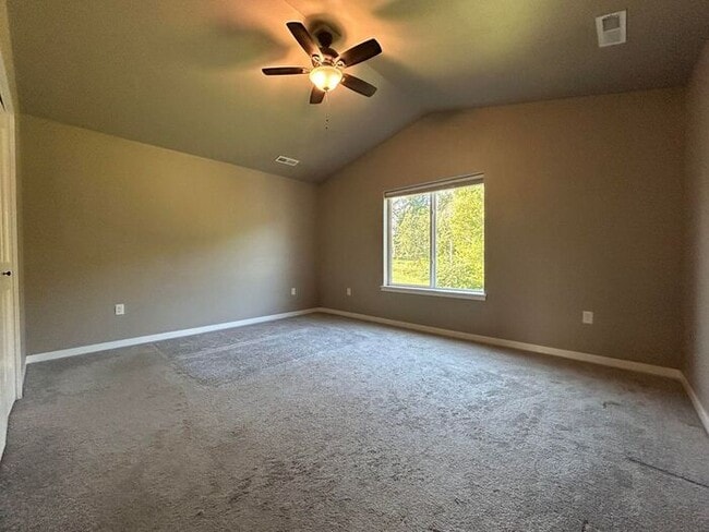 Building Photo - $2,650 | 4 Bedroom, 3.5 Bathroom House | C...