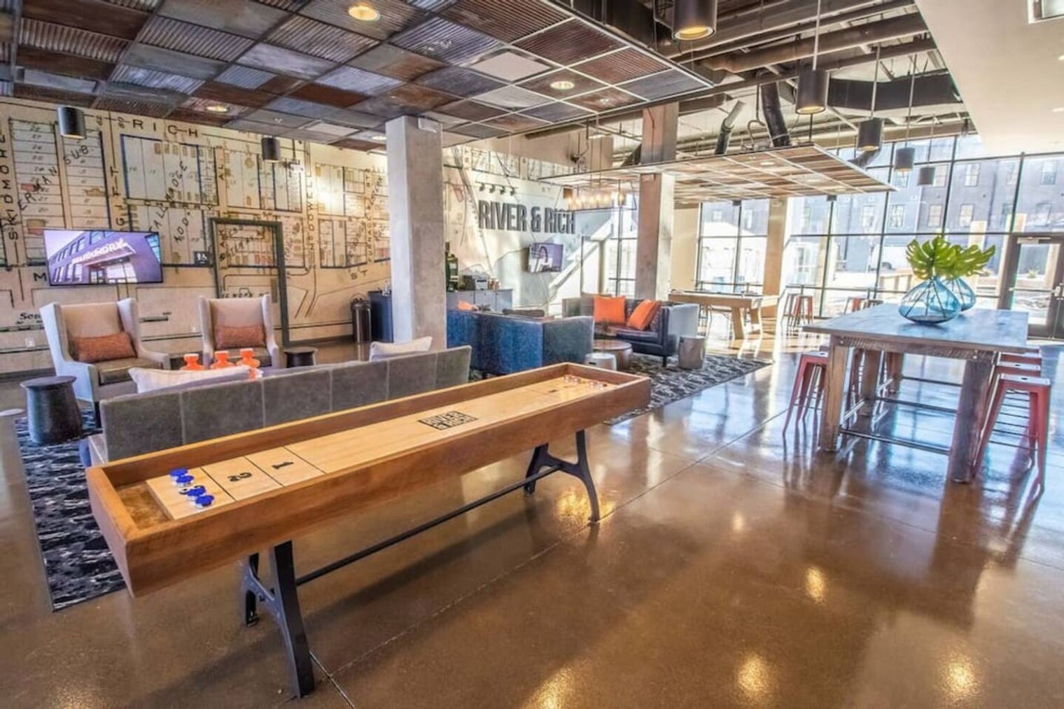 Building Photo - 443 W Rich St