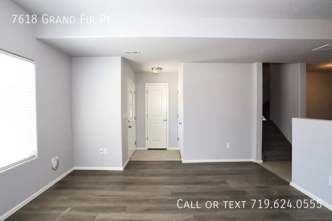 Building Photo - 7618 Grand Fir Point