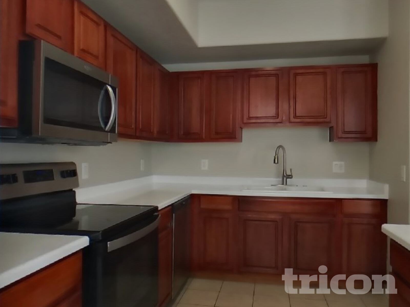 Building Photo - 18250 N Cave Creek Rd