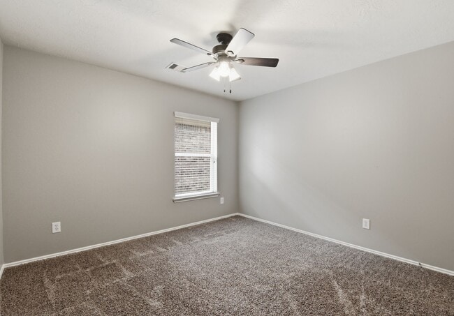 Building Photo - 14019 Pueblo Run Dr