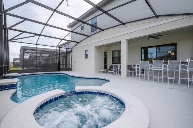 Building Photo - 6163 High Seas Dr