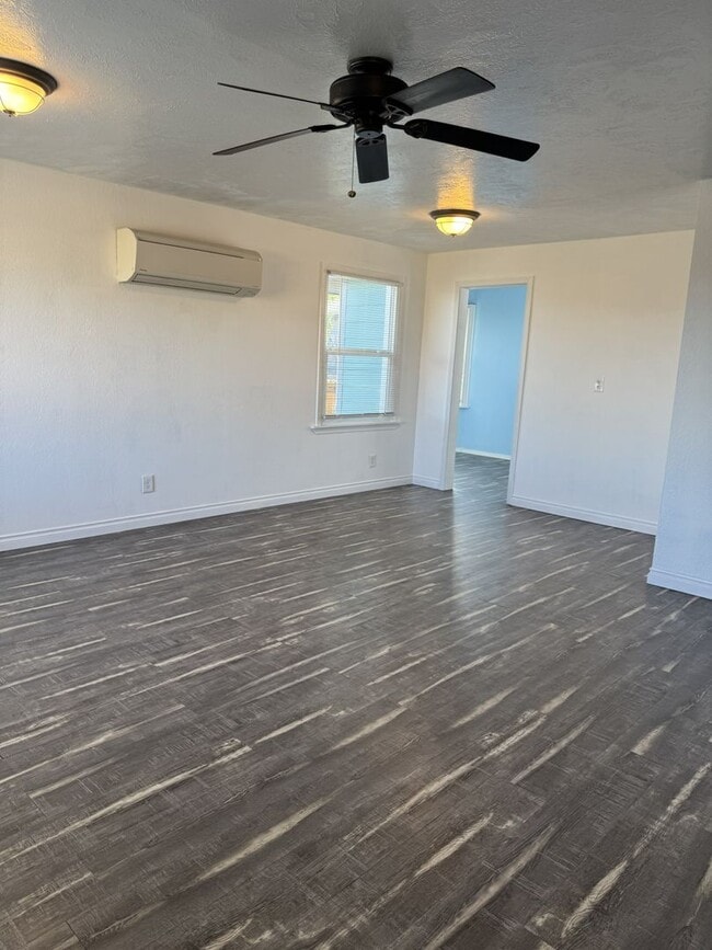 Building Photo - See the potential in this charming rental