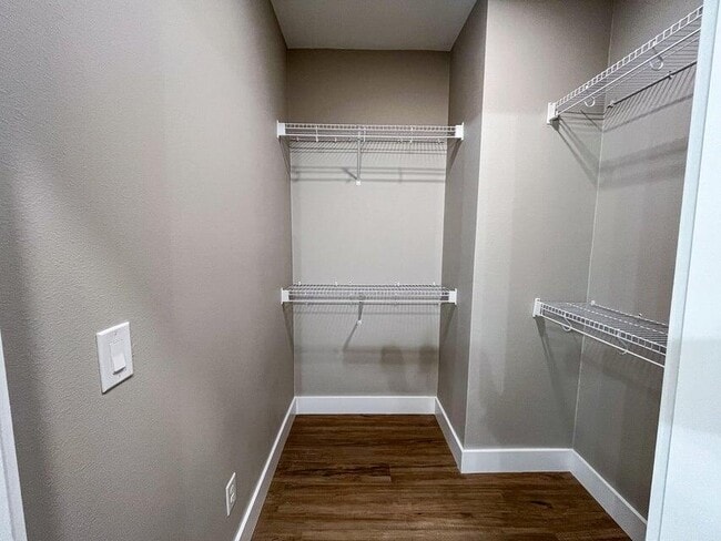 Building Photo - 2885 Leah's Ln