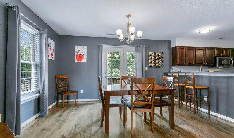 Building Photo - 5620 Scotts Pond Dr
