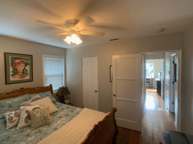 Building Photo - **Live the Ocean Beach Dream