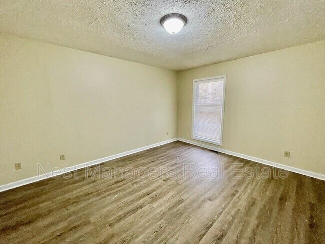 Building Photo - 5854 Aftonshire Dr
