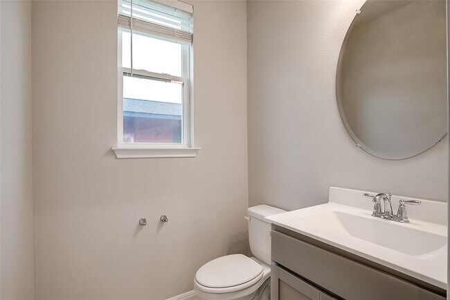 Building Photo - 5405 Charles Merle Dr.