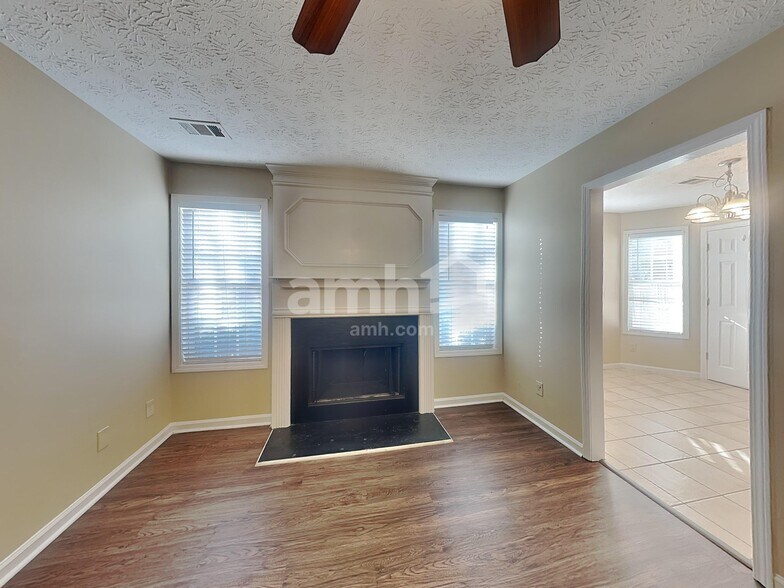 Building Photo - 2259 Ligney Creek Ln