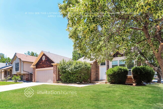 Building Photo - 4443 Biscay St